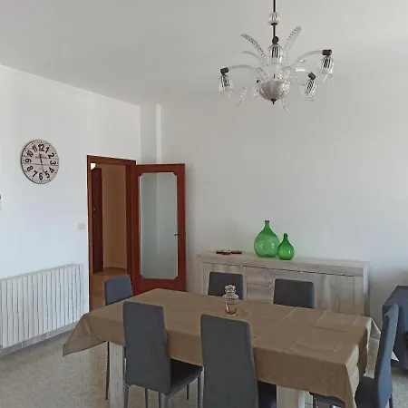Appartamento Casa Patrizia - A Due Passi Dal Mare