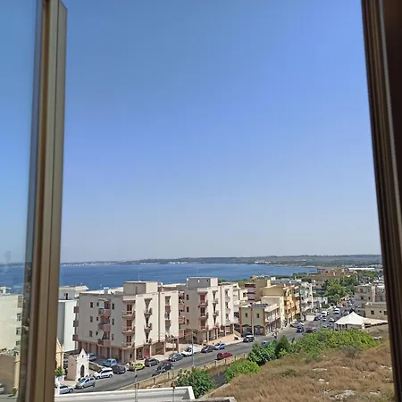 Casa Patrizia - A Due Passi Dal Mare Apartamento *