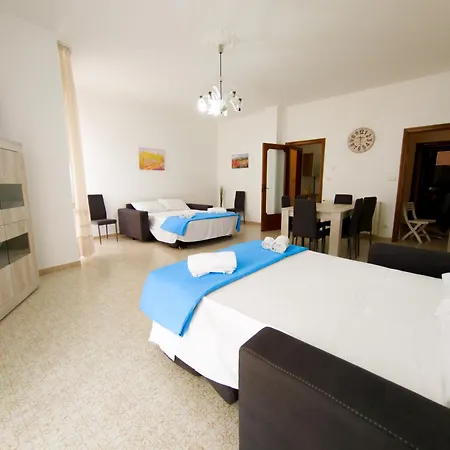 Appartamento Casa Patrizia - A Due Passi Dal Mare