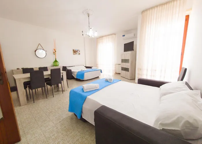 Casa Patrizia - A Due Passi Dal Mare Apartment